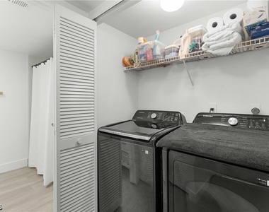700 Misty Pines Circle - Photo Thumbnail 21