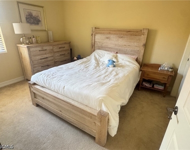 11947 Tulio Way - Photo Thumbnail 15