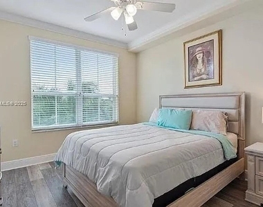 2825 Palm Beach Boulevard - Photo Thumbnail 1