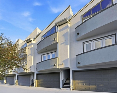 2028 Tuam Street - Photo Thumbnail 1