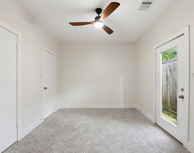 2028 Tuam Street - Photo Thumbnail 26