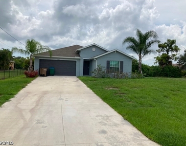 1908 Nw 26th Place - Photo Thumbnail 26