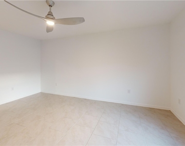 1908 Nw 26th Place - Photo Thumbnail 15