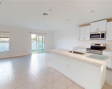 1908 Nw 26th Place - Photo Thumbnail 1