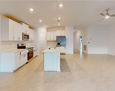 1908 Nw 26th Place - Photo Thumbnail 19