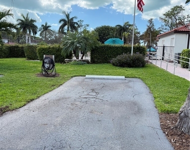 1087 Forest Lakes Drive - Photo Thumbnail 22