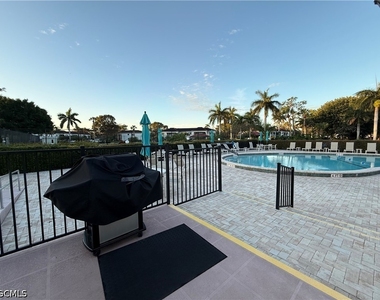 1087 Forest Lakes Drive - Photo Thumbnail 15