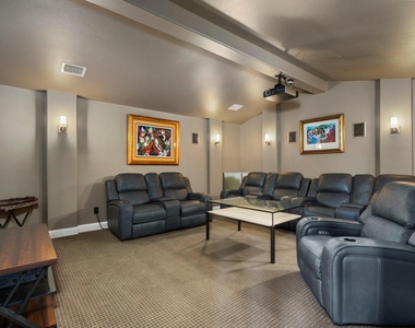 3930 Sundance Hill Lane - Photo Thumbnail 24