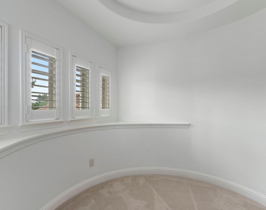 3930 Sundance Hill Lane - Photo Thumbnail 27