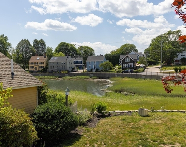 18 Walden - Photo Thumbnail 37