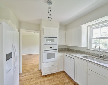 12402 Stafford Springs Drive - Photo Thumbnail 9