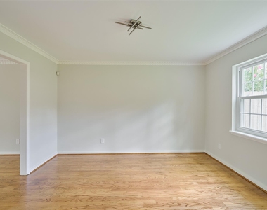 12402 Stafford Springs Drive - Photo Thumbnail 6