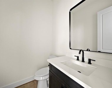 2618 Dennis Street - Photo Thumbnail 18