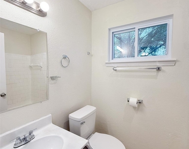4251 Rosegate Drive - Photo Thumbnail 11