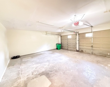 4251 Rosegate Drive - Photo Thumbnail 14