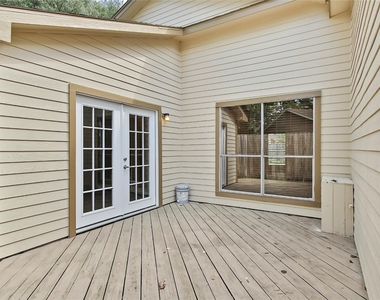 6903 Foxmont Lane - Photo Thumbnail 37