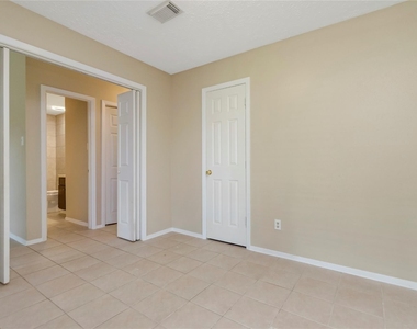 6903 Foxmont Lane - Photo Thumbnail 29