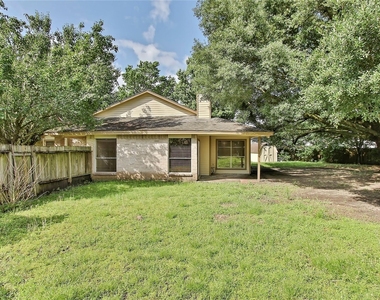 6903 Foxmont Lane - Photo Thumbnail 42