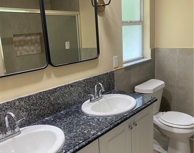 2702 Robin Avenue S - Photo Thumbnail 15