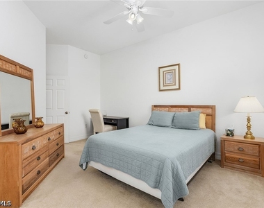 9814 Quinta Artesa Way - Photo Thumbnail 17