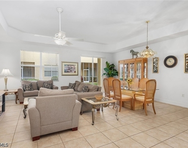 9814 Quinta Artesa Way - Photo Thumbnail 11