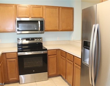 9076 Gervais Circle - Photo Thumbnail 1