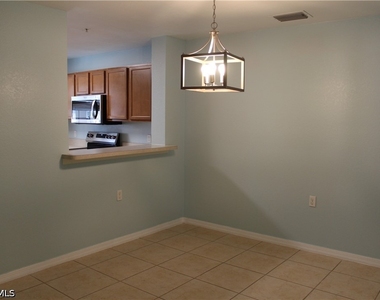 9076 Gervais Circle - Photo Thumbnail 4