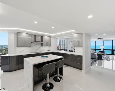 4751 Gulf Shore Boulevard N - Photo Thumbnail 13