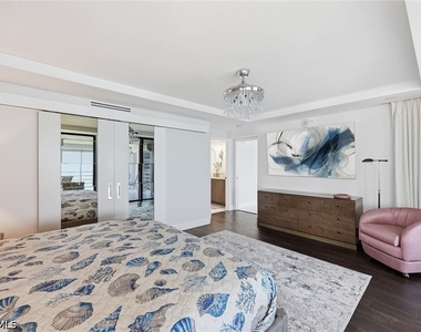 4751 Gulf Shore Boulevard N - Photo Thumbnail 21