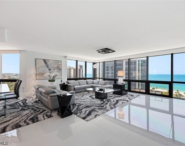 4751 Gulf Shore Boulevard N - Photo Thumbnail 12
