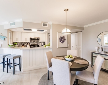 900 Collier Court - Photo Thumbnail 13