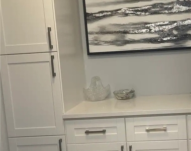 200 Turtle Lake Court - Photo Thumbnail 6