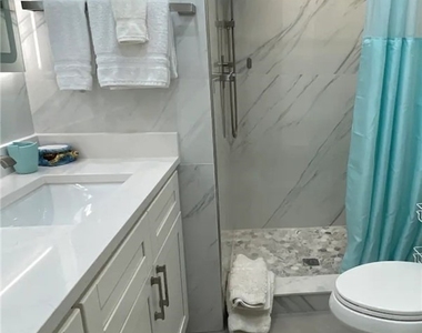 200 Turtle Lake Court - Photo Thumbnail 8