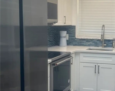 200 Turtle Lake Court - Photo Thumbnail 4