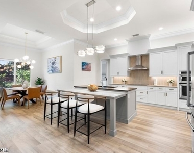 14362 Charthouse Circle - Photo Thumbnail 6