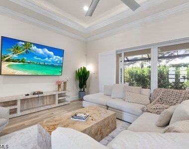 14362 Charthouse Circle - Photo Thumbnail 3