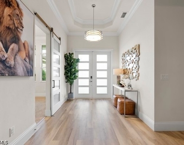 14362 Charthouse Circle - Photo Thumbnail 1
