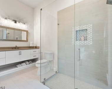 14362 Charthouse Circle - Photo Thumbnail 20