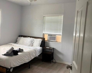 6734 Burkett Street - Photo Thumbnail 7