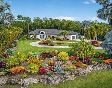 6461 Livingston Woods Lane - Photo Thumbnail 31