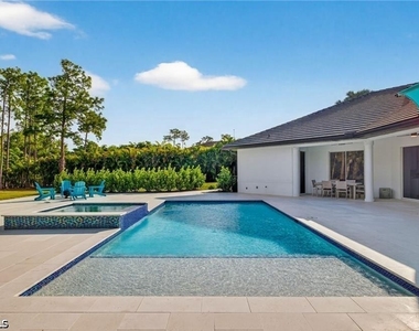 6461 Livingston Woods Lane - Photo Thumbnail 34