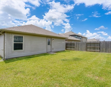 7814 Switchgrass Creek Dr - Photo Thumbnail 20
