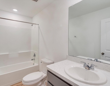 7814 Switchgrass Creek Dr - Photo Thumbnail 15