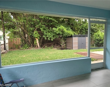 1039 Michigan Avenue - Photo Thumbnail 15