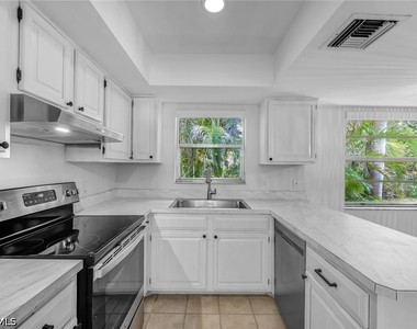 3200 Binnacle Drive - Photo Thumbnail 5