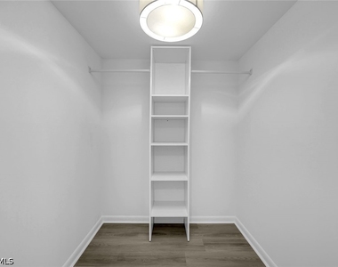 3200 Binnacle Drive - Photo Thumbnail 14