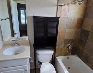 1624 Utah Street - Photo Thumbnail 12