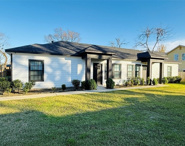 4802 Cruse Rd - Photo Thumbnail 1