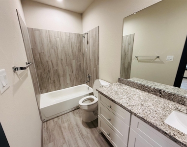 4802 Cruse Rd - Photo Thumbnail 11