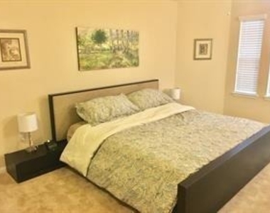 3947 Amalfi Shores Court - Photo Thumbnail 26
